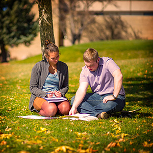Outside Studying on FLC Campus