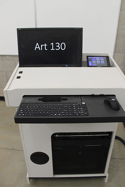 Art 130 workstation